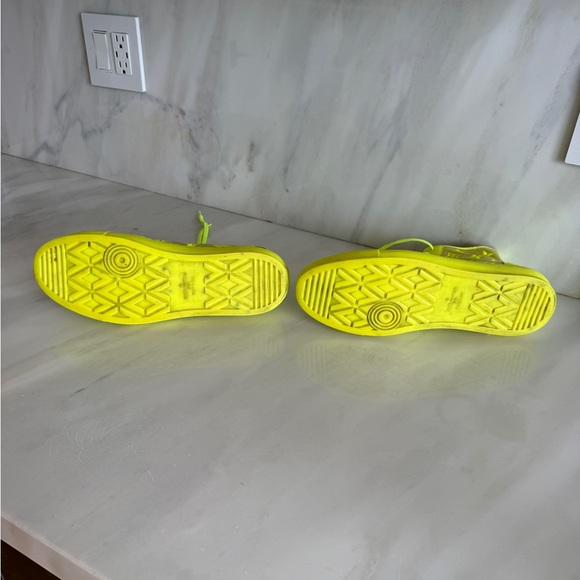 Louis Vuitton Yellow Tattoo Monogram High Tops, Size 10 - Picture 5 of 8
